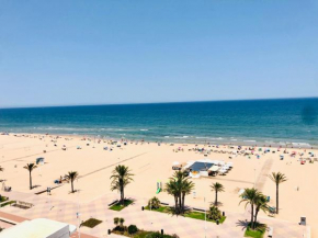 Apartamento primera linea con vistas al mar